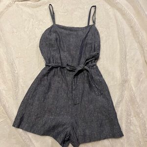 Cynthia Rowley chambray linen romper with tie belt | size 6